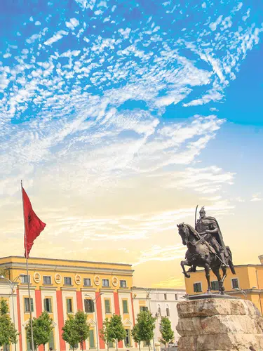 Kultur und Küste Albaniens erleben